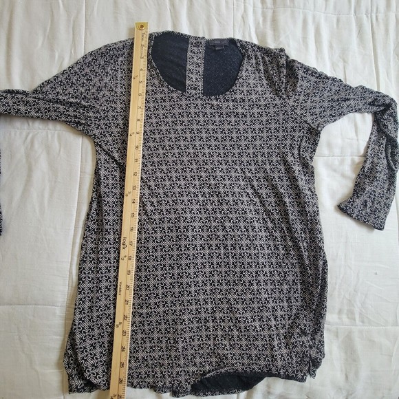 J Jill Wearever Collection Womens Patterned Button Back Tunic Top Size XS Office - Picture 9 of 9